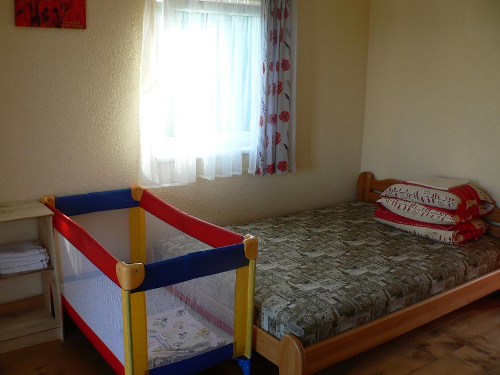 Guest House Podnieki Вентспілс Номер фото